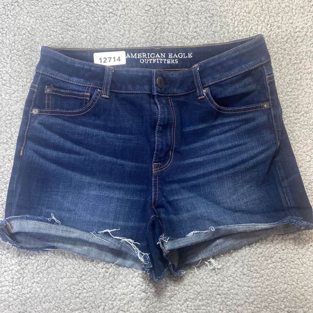 American Eagle Outfitters Hi-Rise Shortie